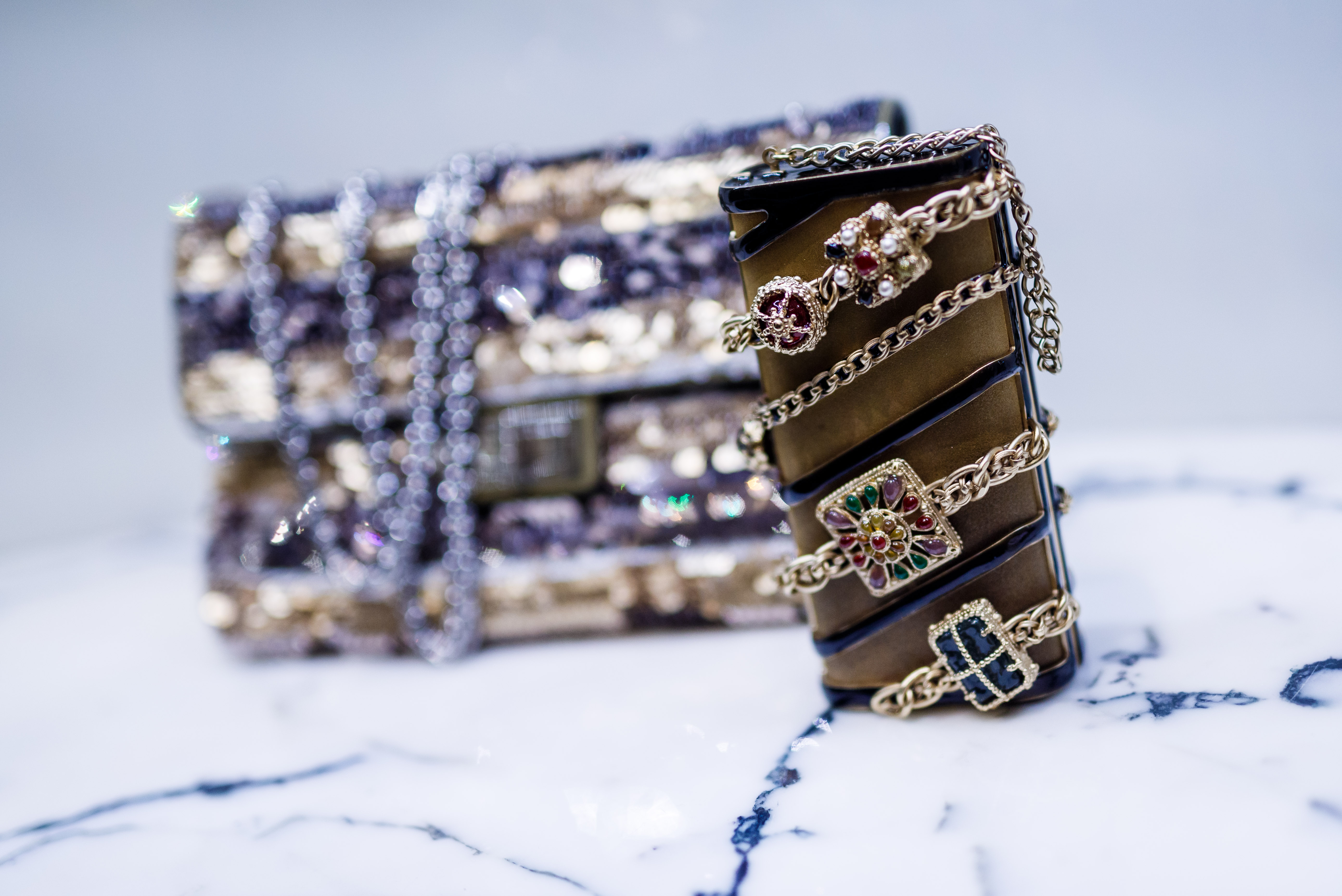 Kabinet Privé X - CHANEL bags'