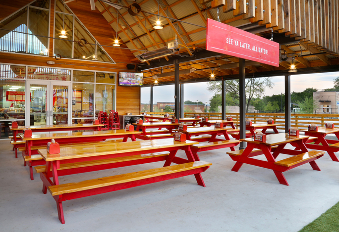 Hat Creek Burger Lakeway'