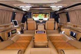 Luxury Van Market'