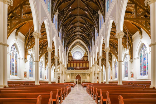 BOSTON'S CATHEDRAL OF THE HOLY CROSS CHOOSES POWERSOFT'