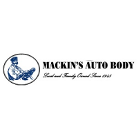 Mackin's Longview Auto Body Logo