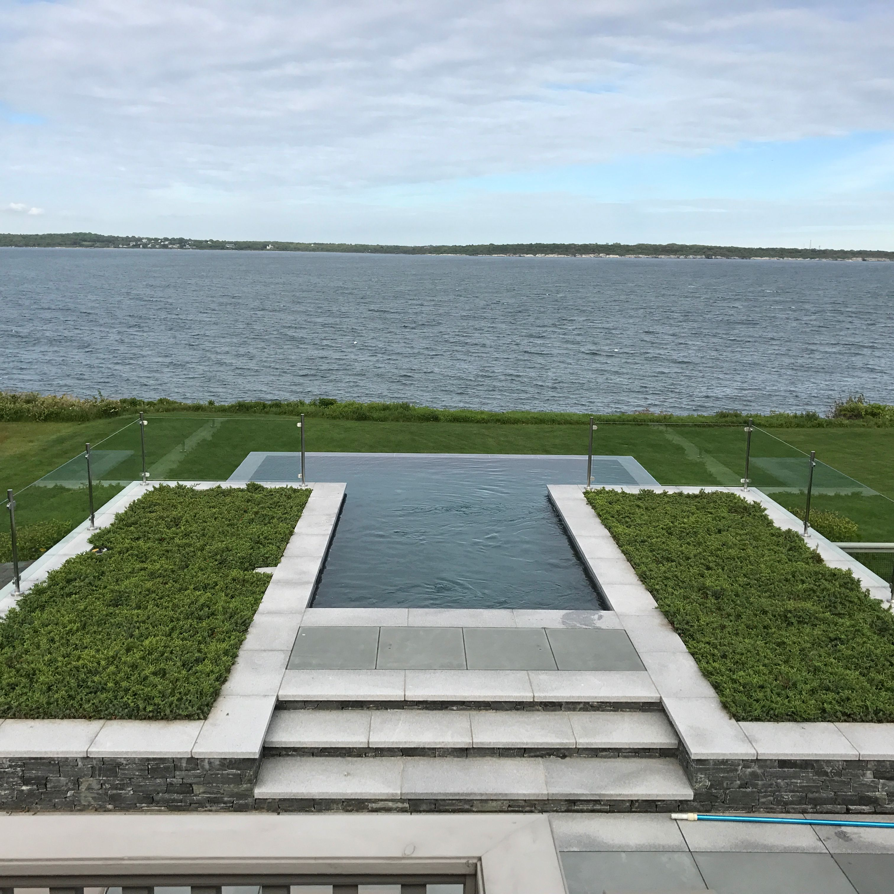 Coventry Glass Co Logo