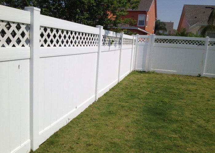 Company Vinyl Fence'