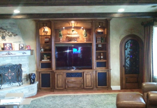 Company Leetronics Home Theater'