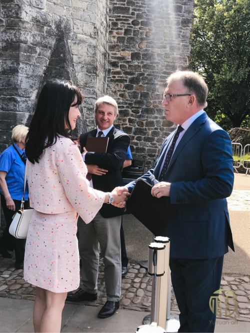 Yu Yuan Art visited Cardiff Castle again'
