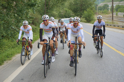 LIVALL Sponsors Winners of Riding to the Moon with Qinghai L'