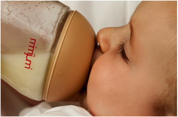 New baby bottle to ease breastfeeding issues'