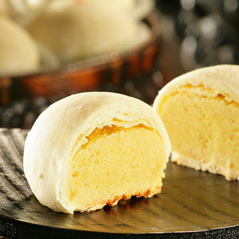 MuPI Mung Bean Filled Cake
