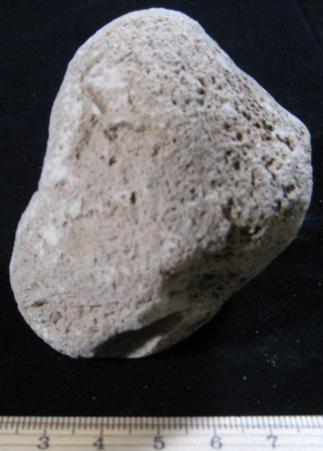 Joel Klenck: Pumice figure (Artifact 13, View E), Ark.