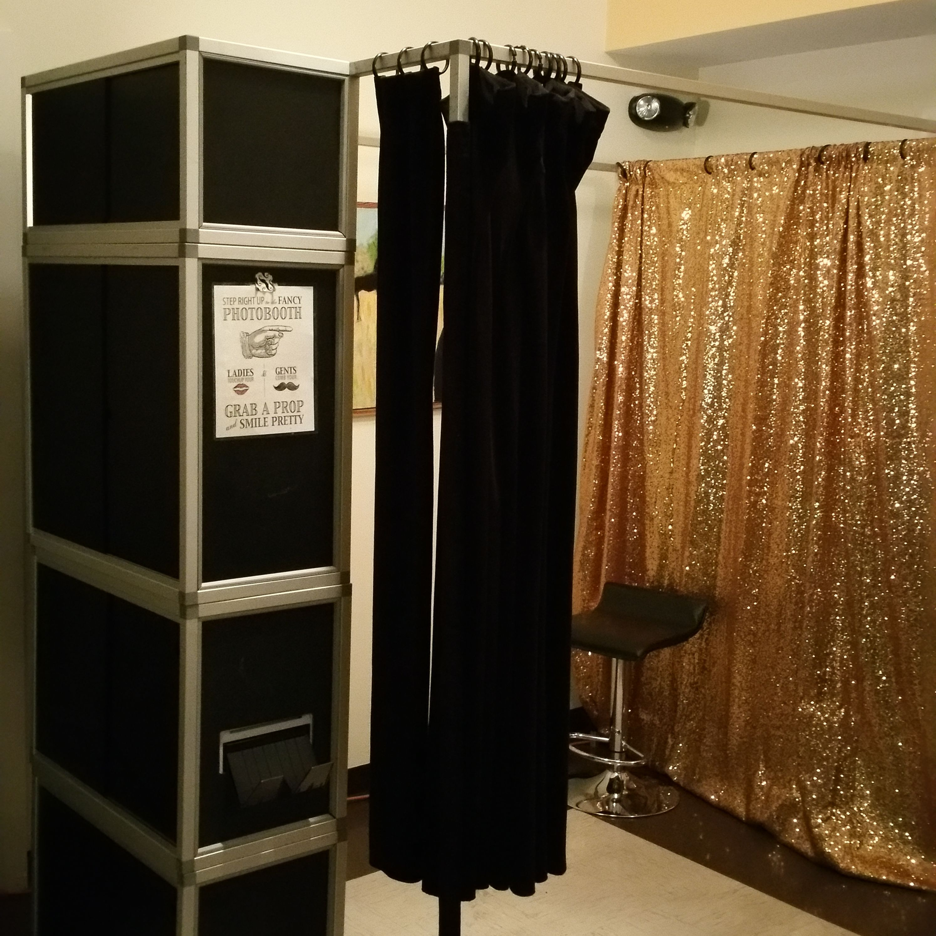 Indoor Movie Screens'