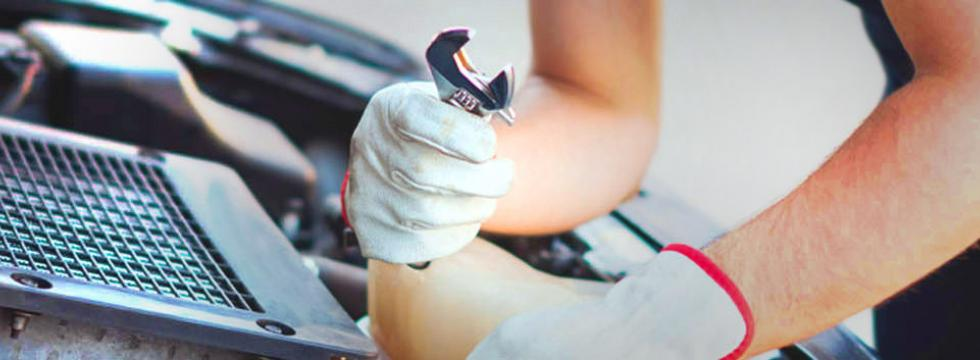 Auto garage in Qatar