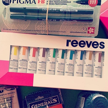 Art Supplies'