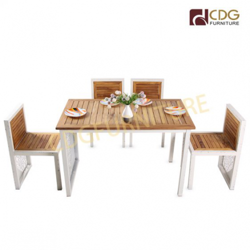 CDG Unveils a New Set of Dining Area Furniture'