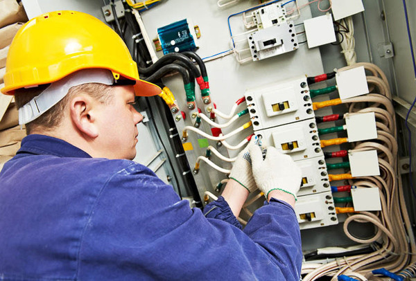 Company Logo For Electro Tek Electrical Contractor'