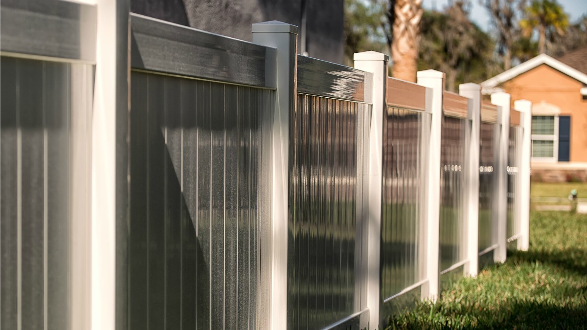 Sarasota Fence'