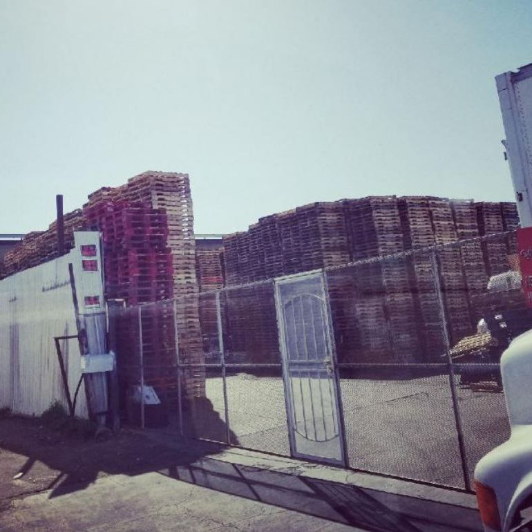 Pallet Distributor'