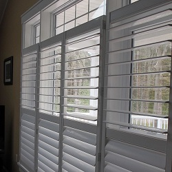Hunter Douglas Blinds'