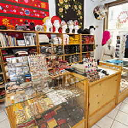 Gift Shops'