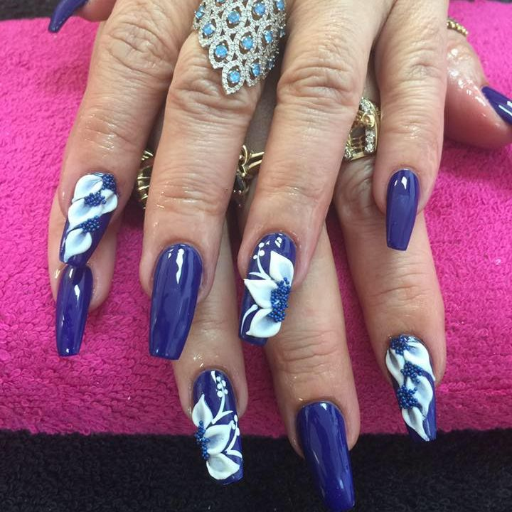 Nail Salon'