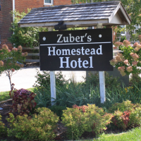 Zubers Homestead Hotel Logo