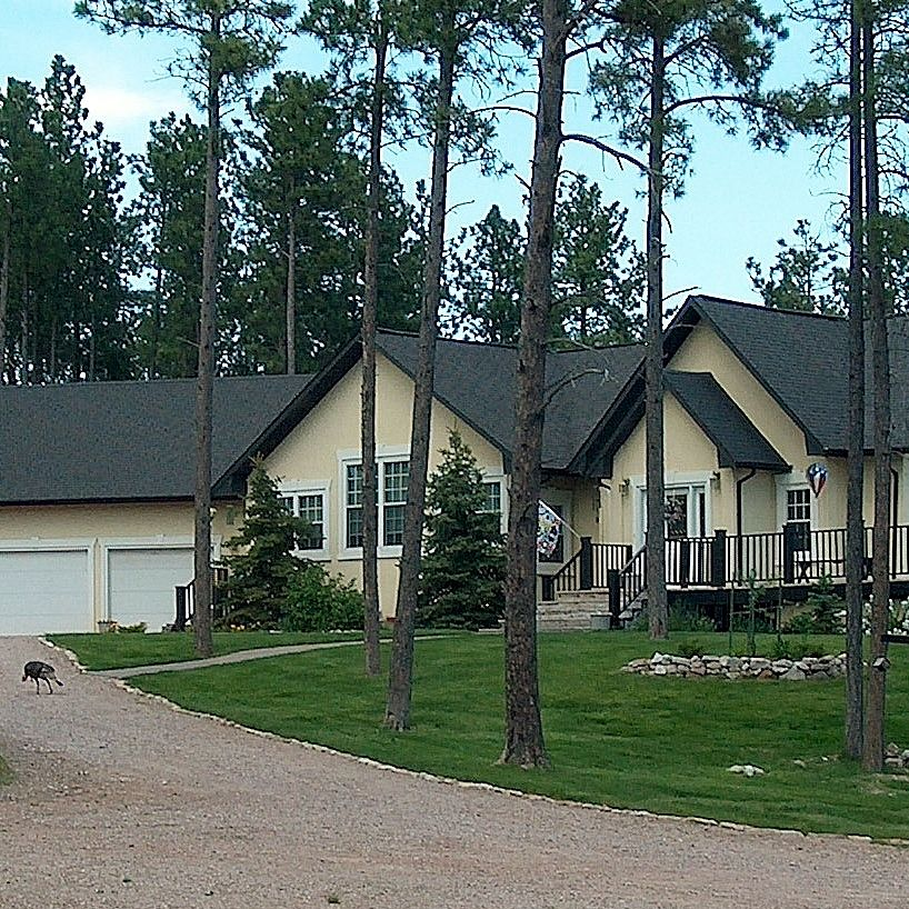 Peregrine Pointe Bed And Breakfast
