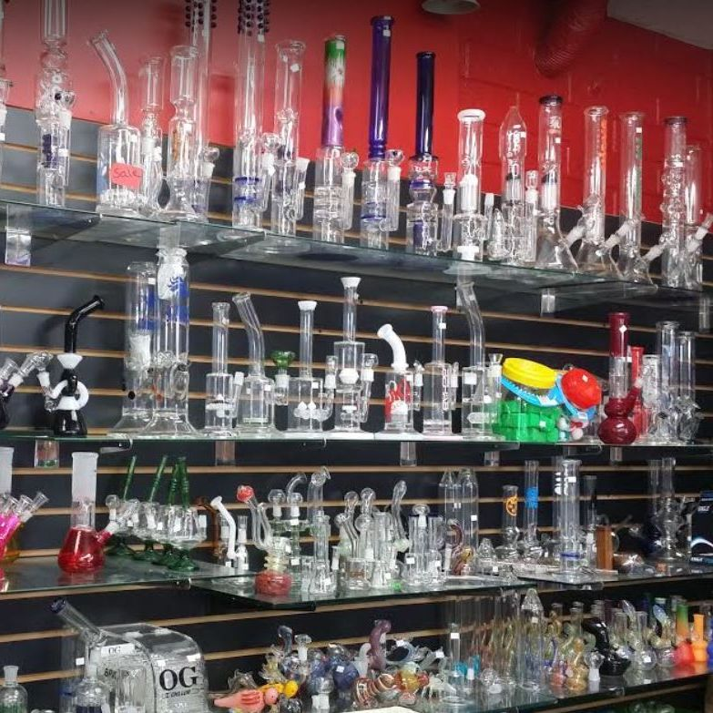 Smoke Shop'