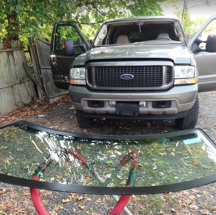 Windshield Replacement'