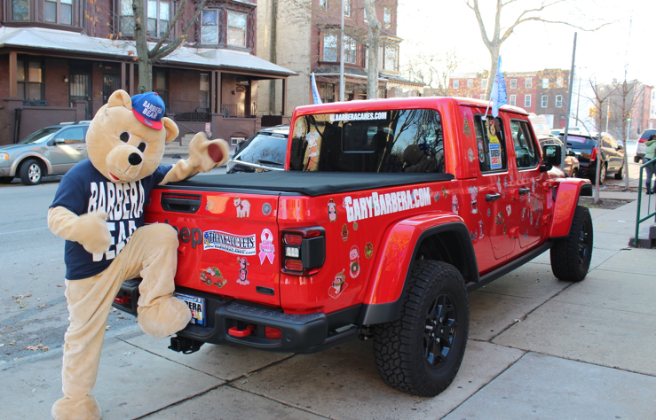 Barbera Bear Jeep Gladiator'