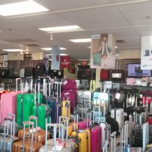 Suitcase Dealer'