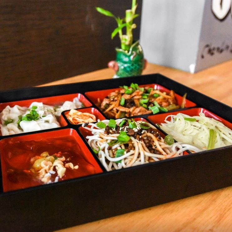 Chengdu Famous Food Logo