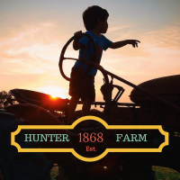 The Hunter Farm Logo