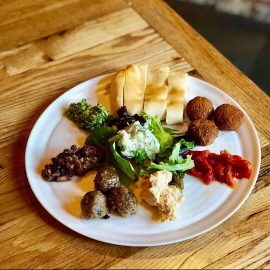 Ruddy Duck Brewery and Grill Logo