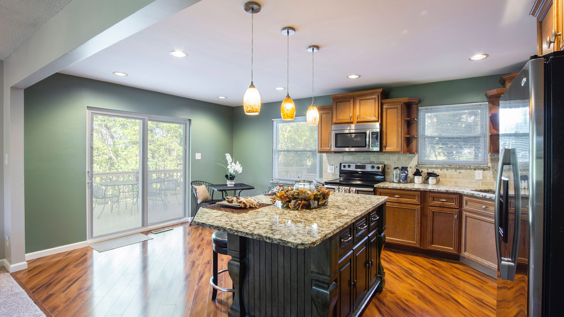 Long Island House Staging - HomeStagingLongIsland.com'