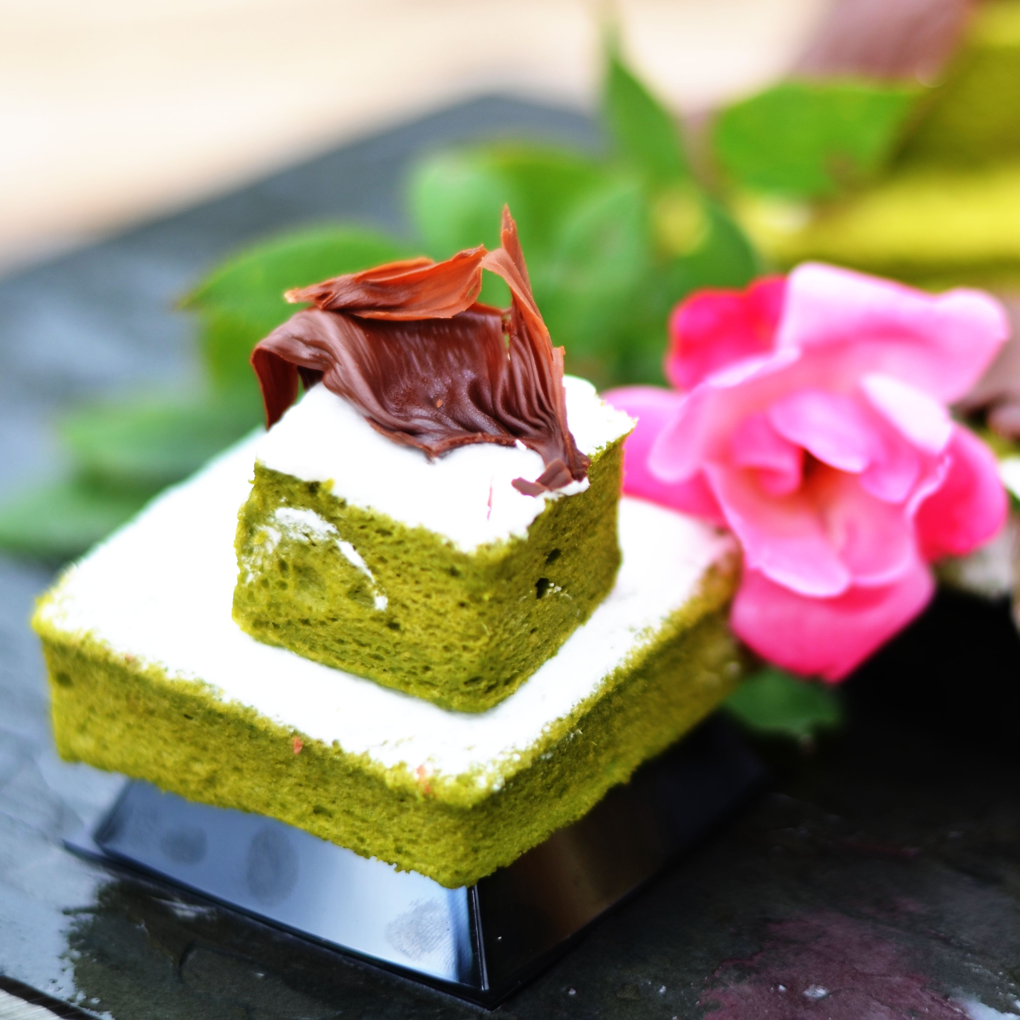 Living Food Bakery And Cafe