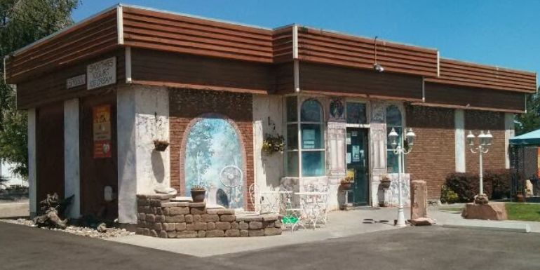 Nature's Corner Logo