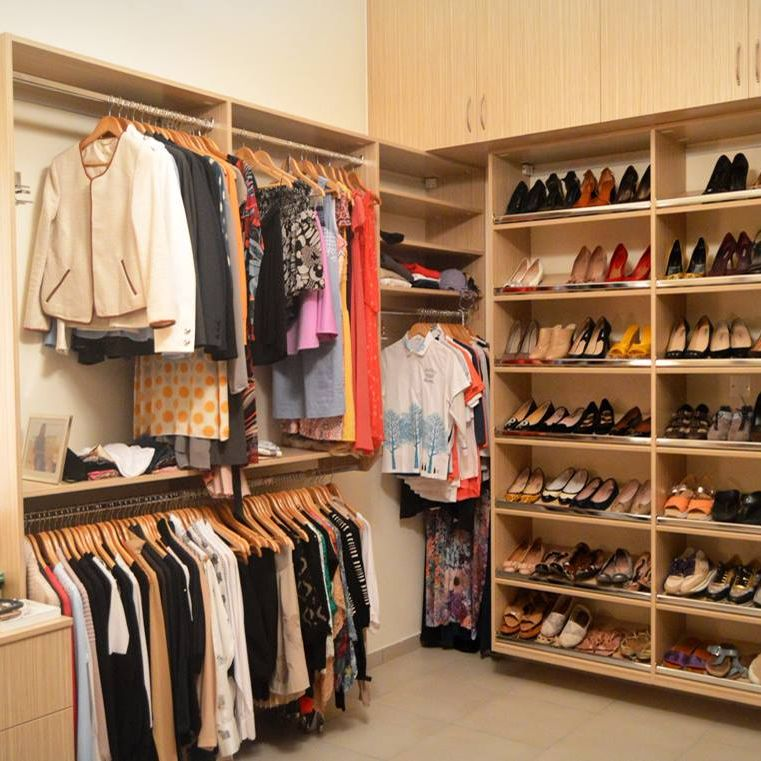 Custom Closets'