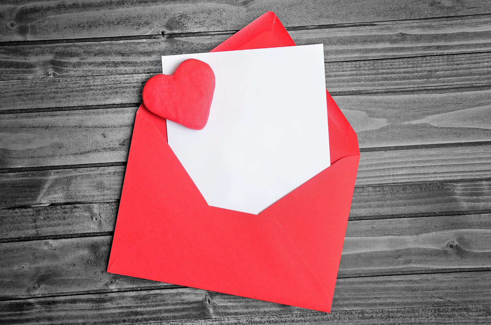 Envelope of love'