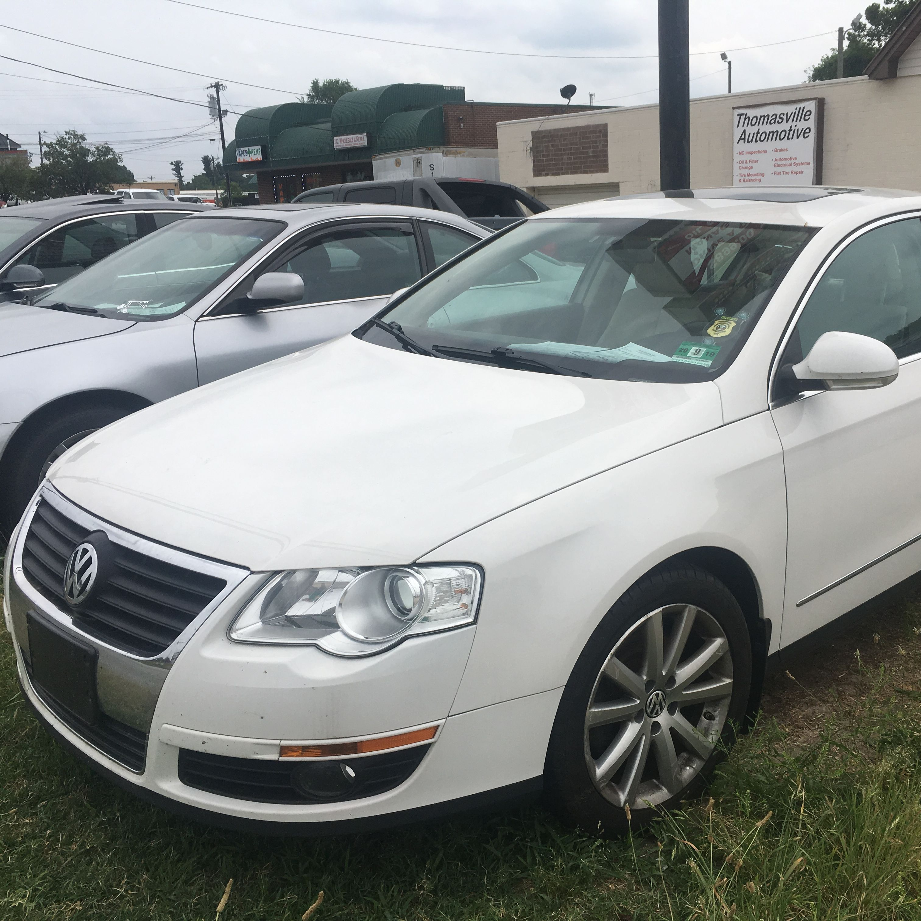 Used Car Dealership'