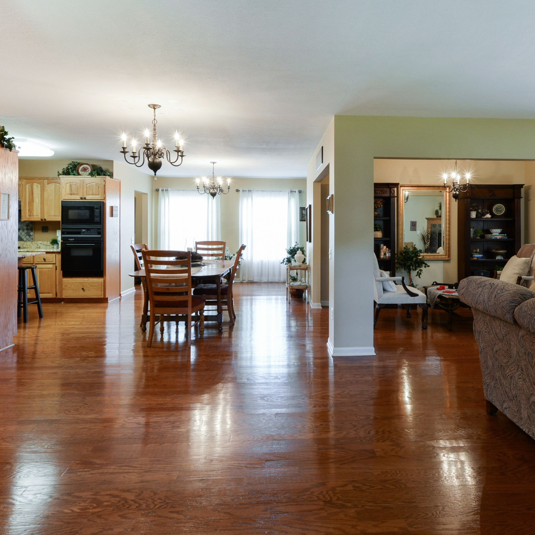 Lake Front Properties'