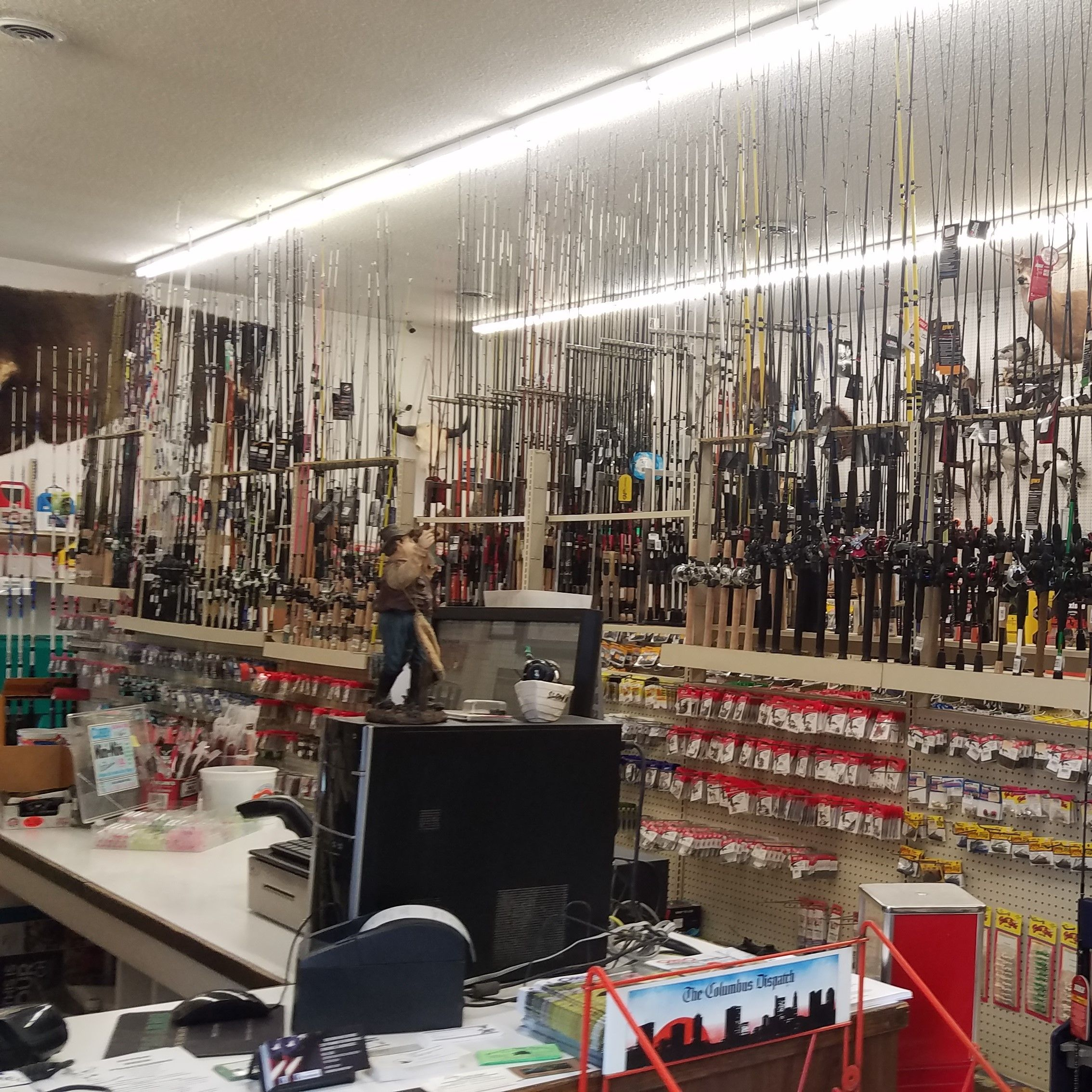 Company Logo For Bills Bait House and Gun Shop'