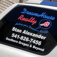 DreamHouse Realty Logo