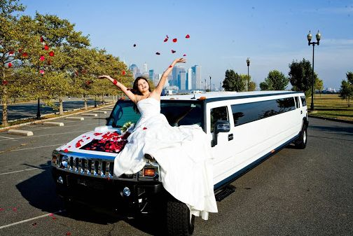 New Modal Black Car service in nashville tn Logo