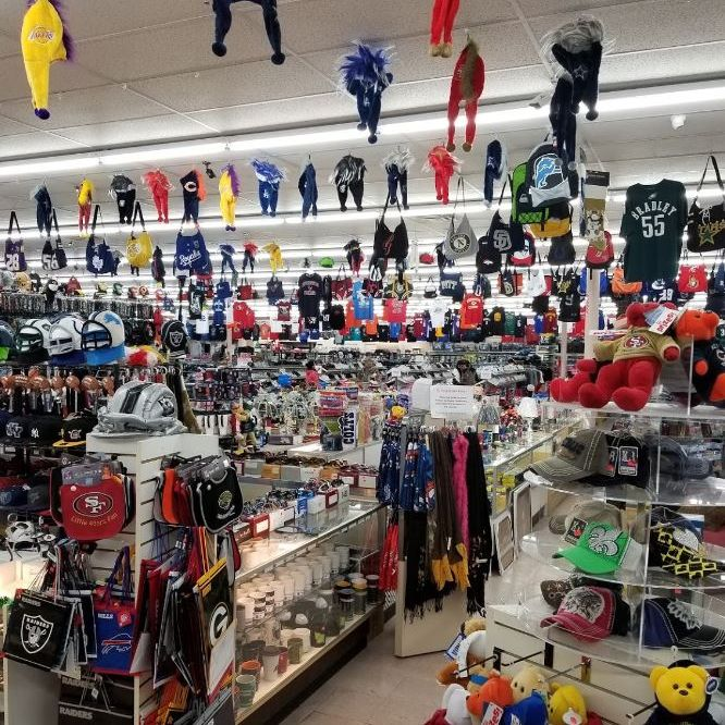 Sport Novelty Store'