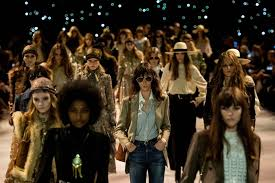 Women's Wear Market