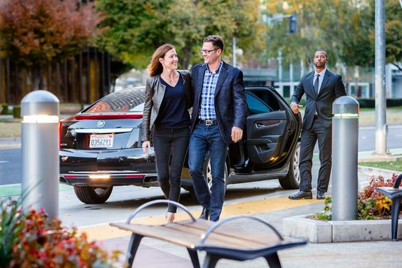 Luxury Transportation Services Nashville tn Black Car service Logo