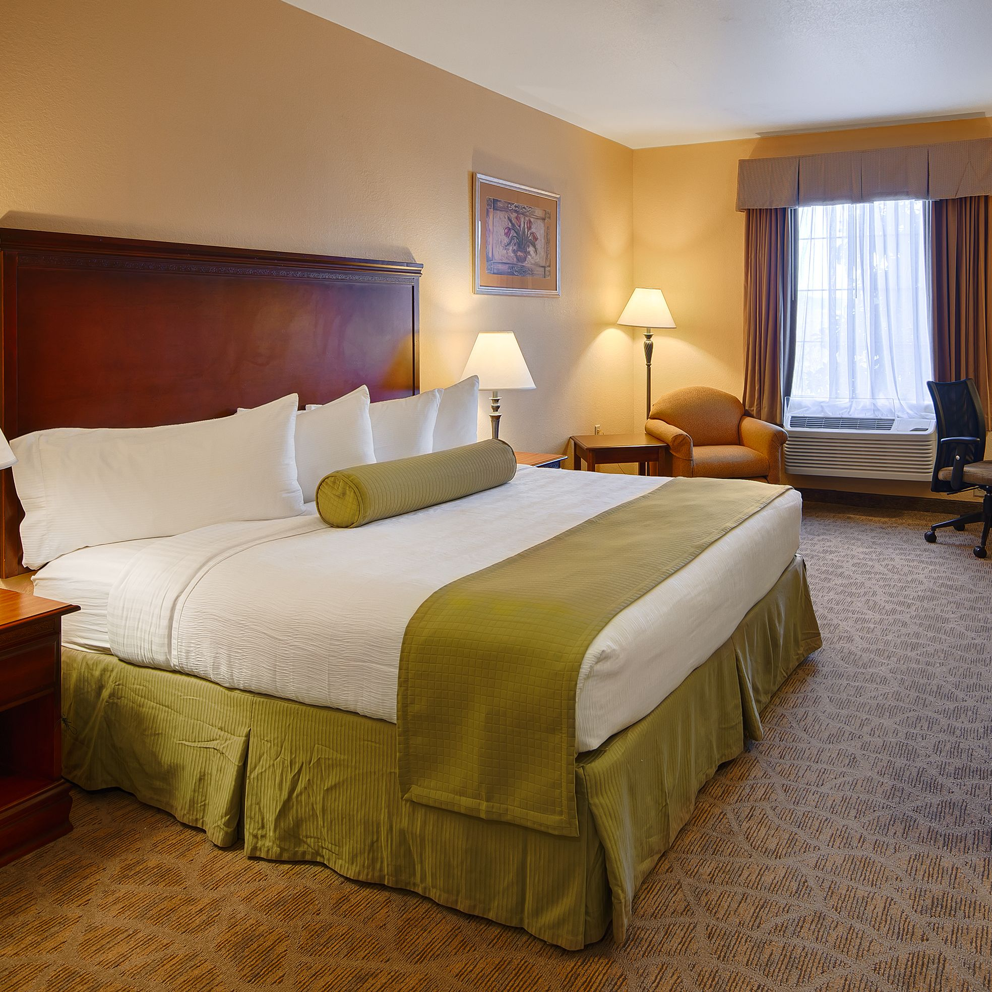 Industrial Hotels'