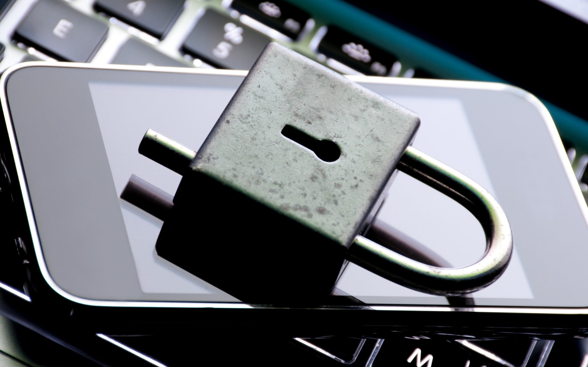 Ultra Secure Smartphones Market