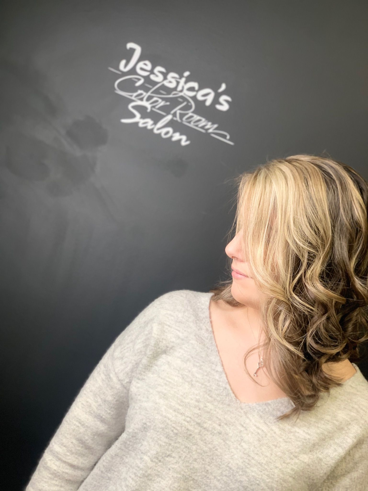Company Logo For Jessicas Color Room Salon'