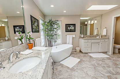 Bathroom Remodeling Companies Sugar Land TX Logo