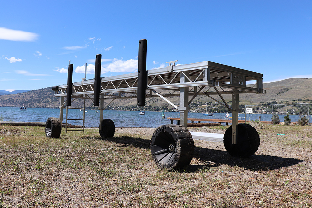 Roll-In Dock